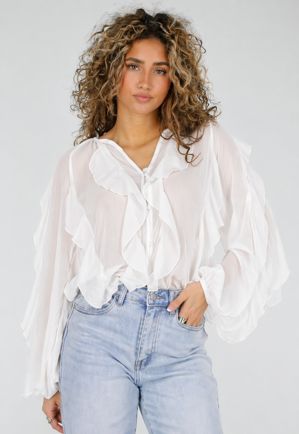 Witte Chiffon Blouse met Ruffles en Lange Mouwen