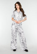 Stijlvolle Set in Zwart-Wit Print met Oversized Blouse en Lange Straight Leg Broek