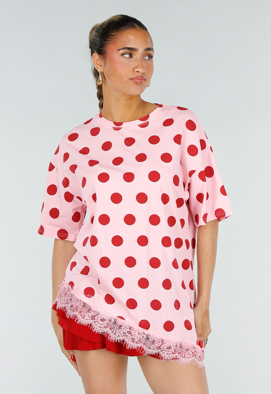 Roze Oversized T-Shirt met Rode Stippen en Kanten Zoom
