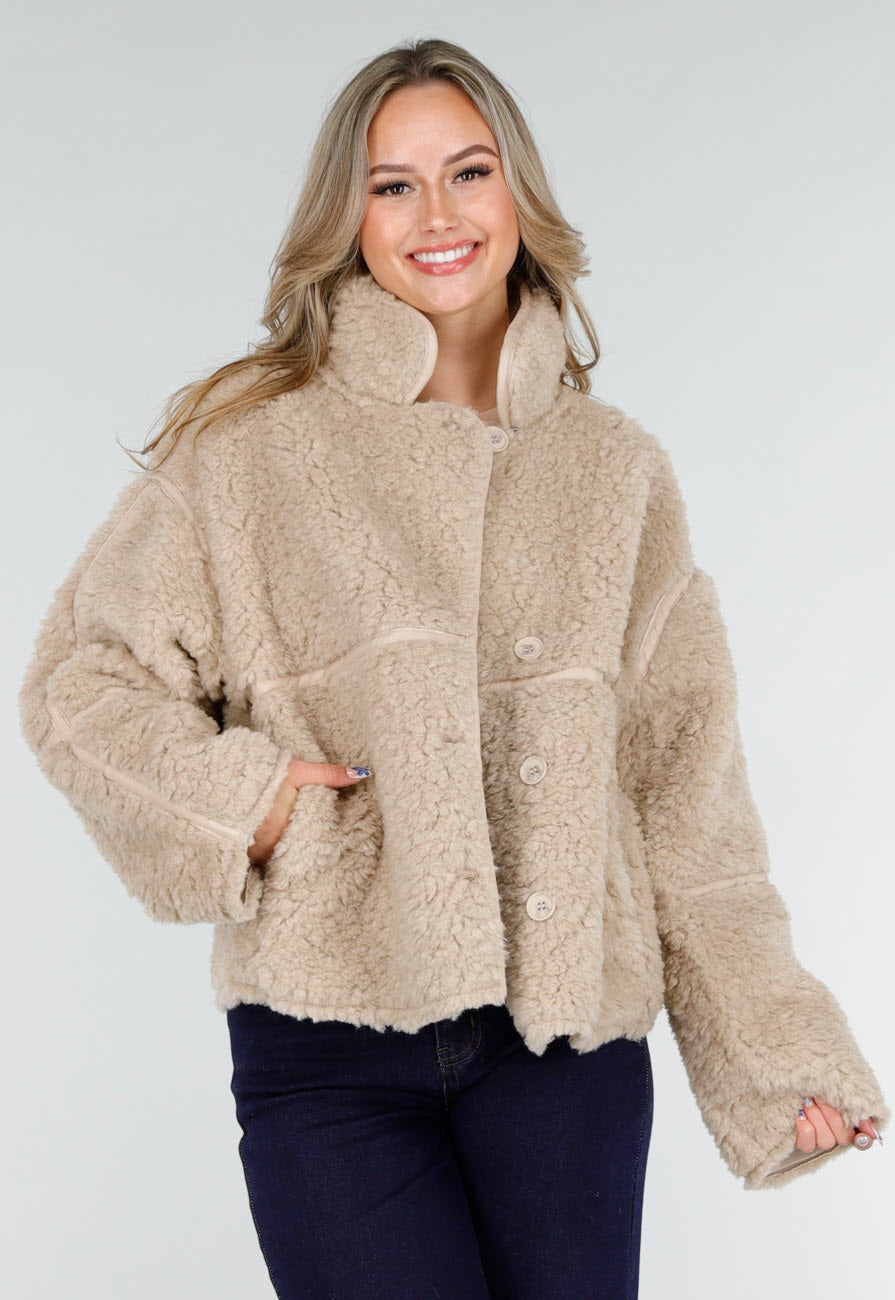 Beige Teddy Jas met Opstaande Kraag en Knoopsluiting