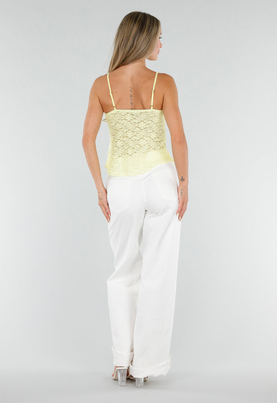 NEW120826 Gele Kanten Top met Spaghettibandjes, V-Hals en Puntzoom