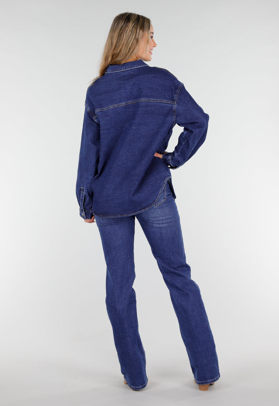 Redial Jeans Donkerblauw Denim Overhemd met Oversized Pasvorm en Knoopsluiting