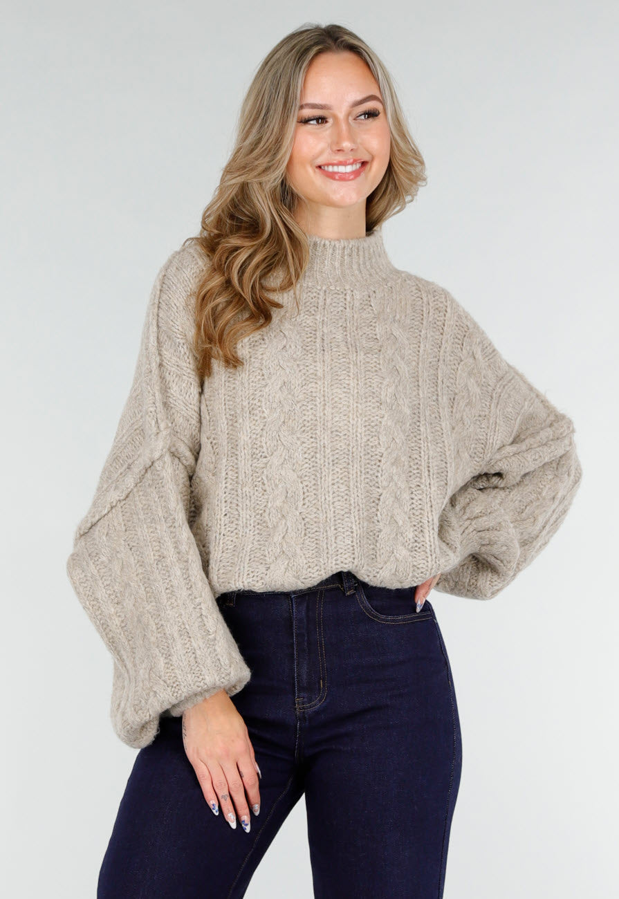 Beige Gebreide Trui met Kabelpatroon en Pofmouwen