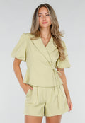 NEW190826 Pistache Blazer met Korte Pofmouwen en Striksluiting