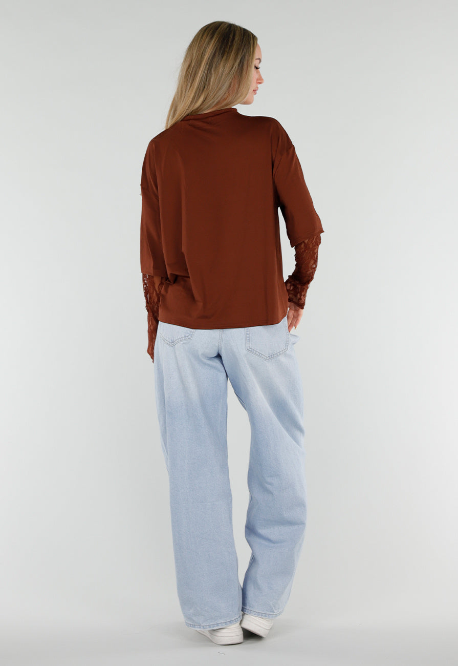 NEW120826 Bruine Top met Kanten Lange Mouwen en Ronde Hals