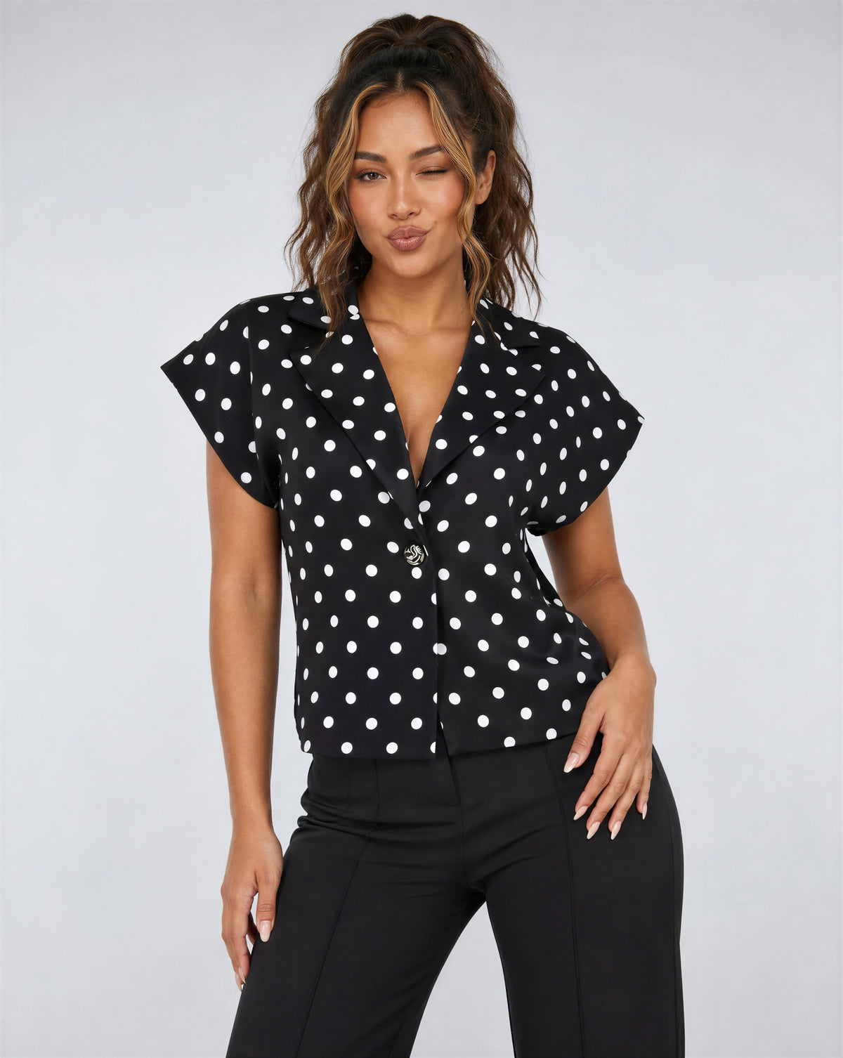 Zwarte Polkadot Blazer Top met Schoudervulling