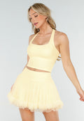 Butter Yellow Stretch Top met Vierkante Hals en Uitneembare Pads