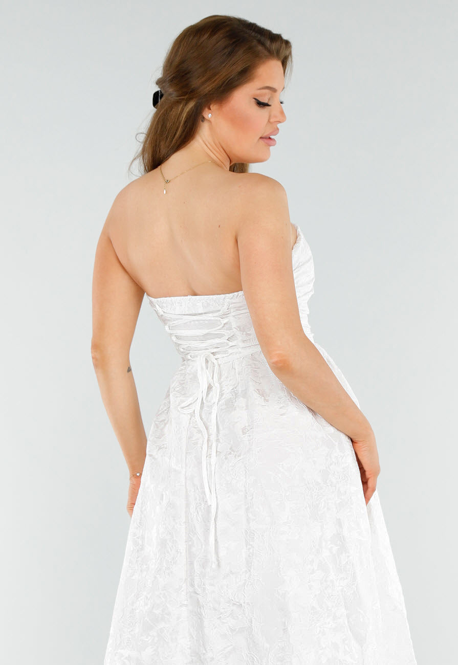 Witte Strapless Midi Jurk met Jacquardlook en Vetersluiting