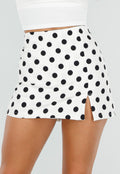 NEW220726 Witte Polkadot Skort met Split en Stretch