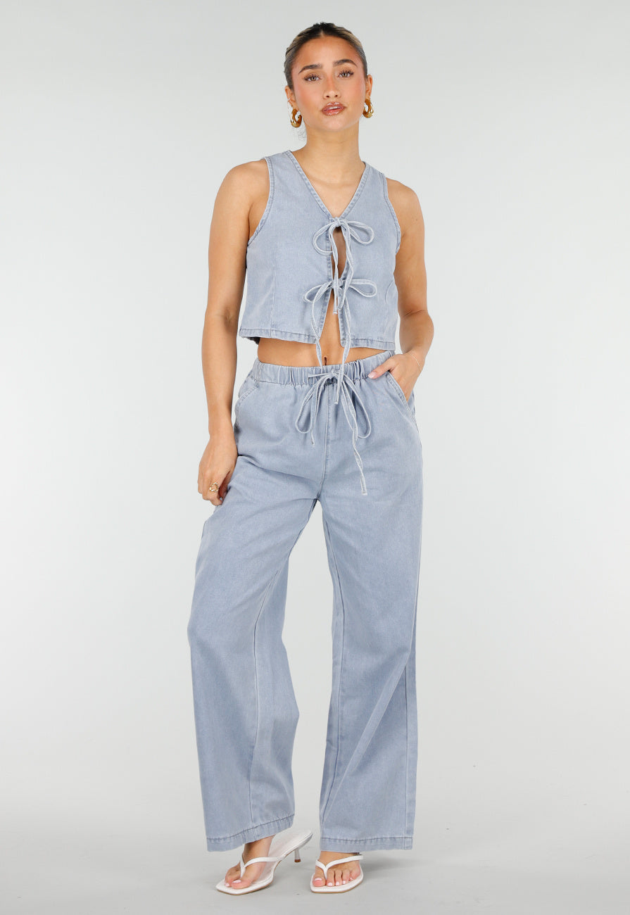 Lichtblauwe Denim Set met Gilet Top en Wijde Broek