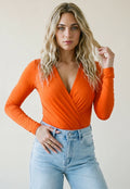 Oranje Longsleeve Basic Body met Overslag