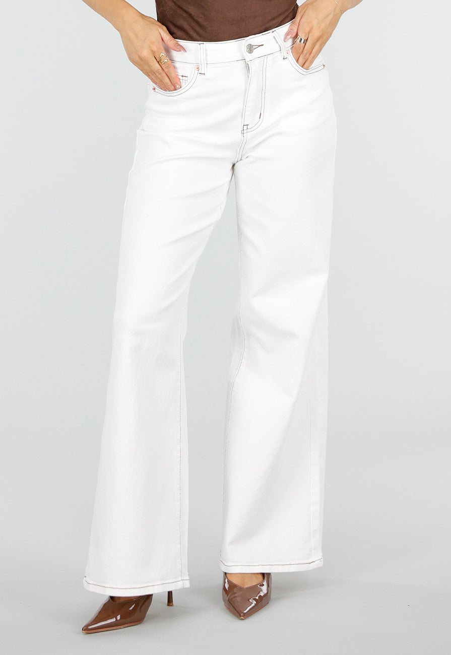 Witte Wide Leg Jeans met Bruine Stiksels en High Waist Pasvorm